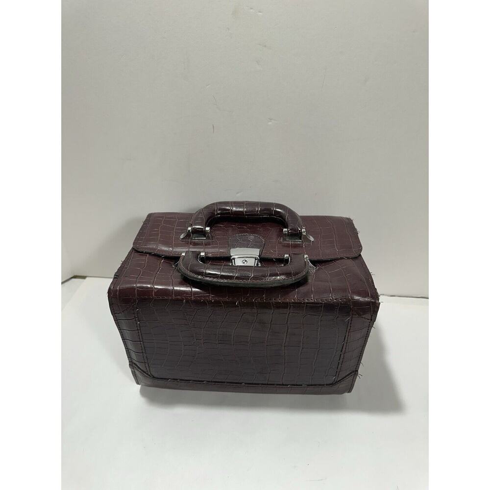 Marshall Fields Croc Embossed Leather train Case Bag Purse Burgundy Vintage